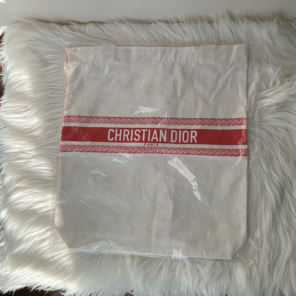 Christian Dior Tote Bag in Red and Cream